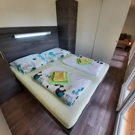 Chalet And Apartment Zonir With Sauna Kobarid Exterior photo