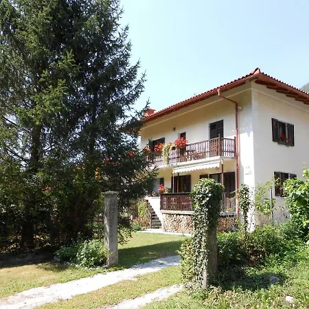 Chalet And Apartment Zonir With Sauna Kobarid Exterior photo
