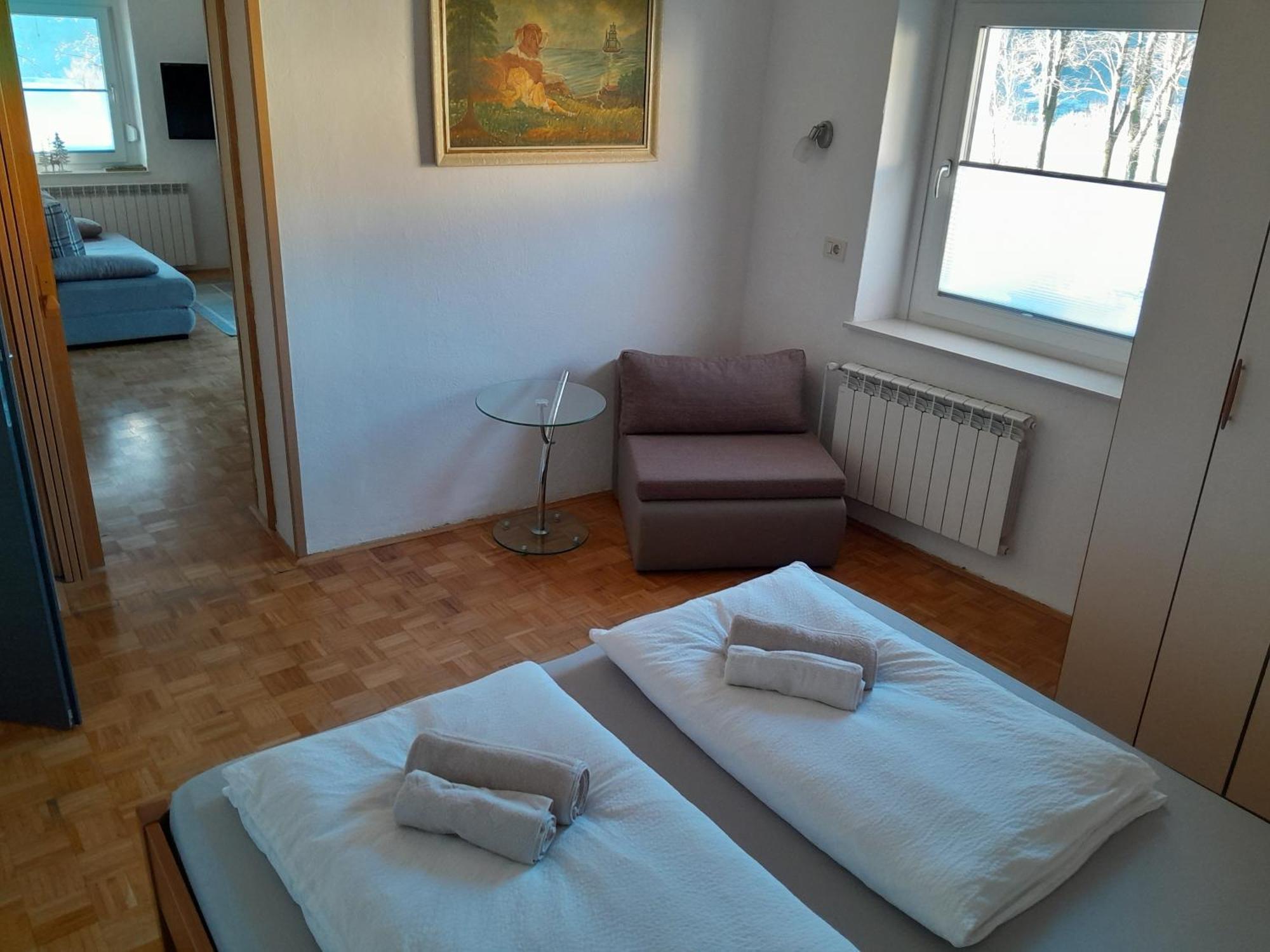 And Zonir With Sauna Appartement *